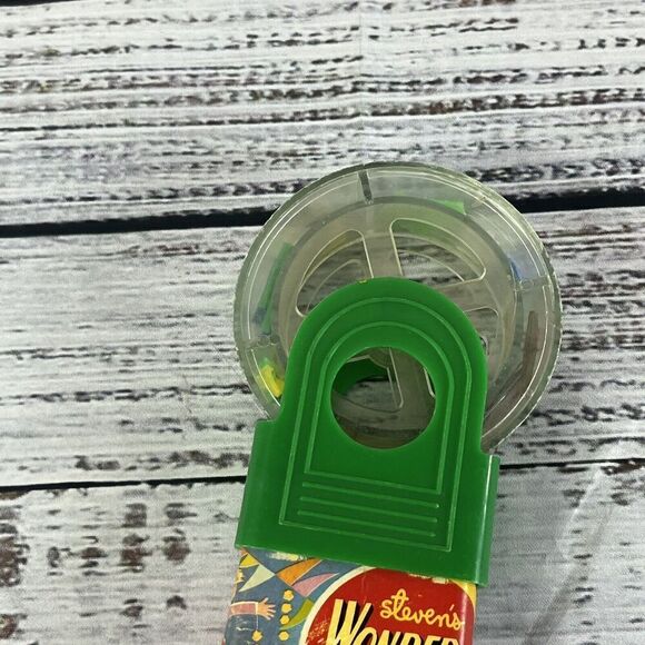 Vintage Steven's Wonder Wheel Kaleidoscope Toy Ferris Wheel Green 1972 - Picture 2 of 10